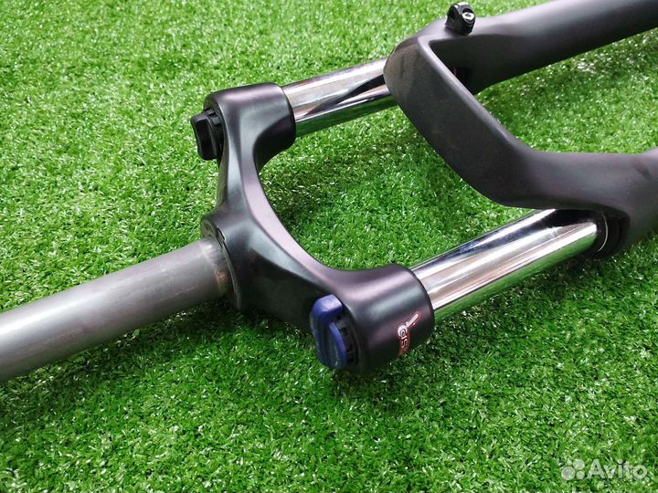 Новая Вилка 29 Сантур 1-1/8 безрезьб. с блокиров