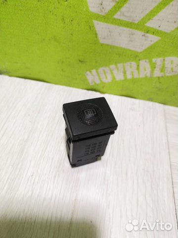 Кнопка обогрева заднего стекла Фольксваген Гольф