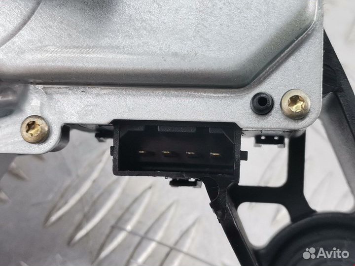 Моторчик стеклоочистителя задний для Audi A6 C5