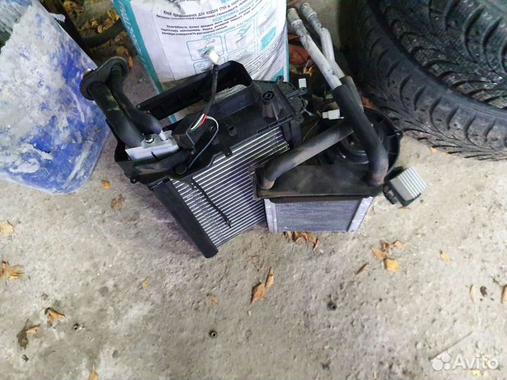 Радиатор печки кондея на джили эмгранд ес7