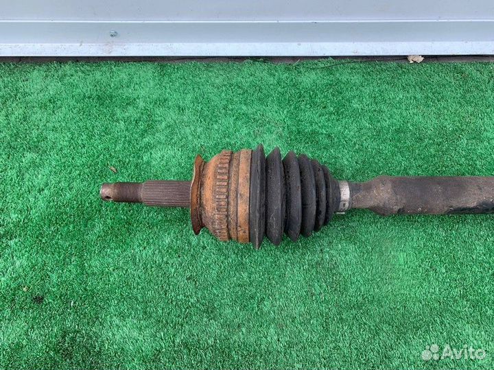 Полуось (привод) передняя правая R