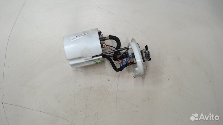 Насос топливный электрический Opel Astra J, 2011