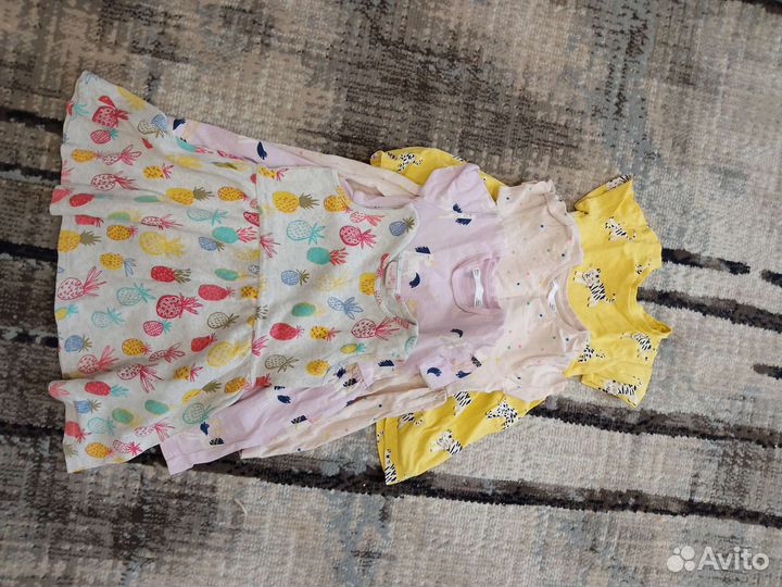 Вещи пакетом на девочку