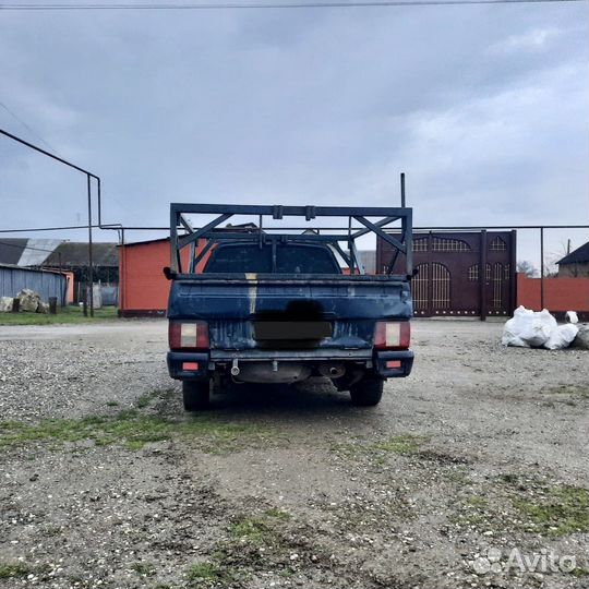 ИЖ 2717 1.6 МТ, 2005, 60 000 км