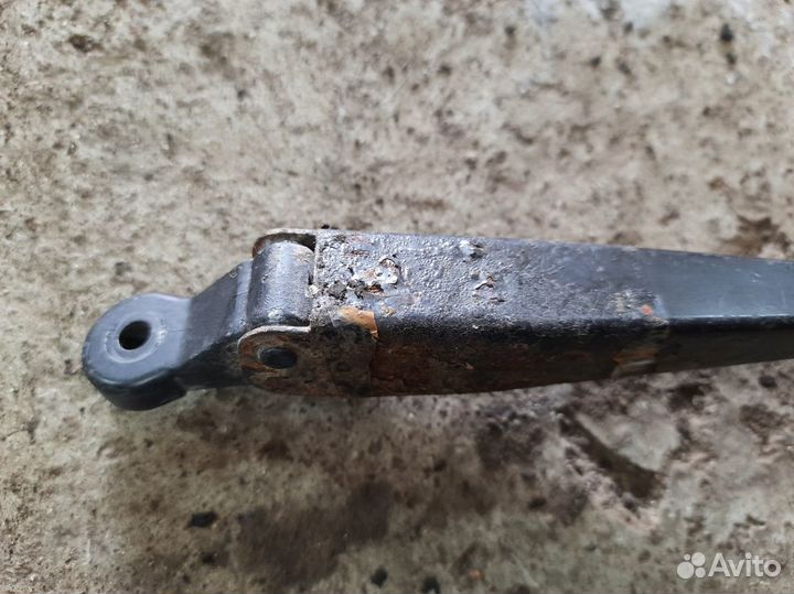 Поводок стеклоочистителя заднего Дэу Матиз