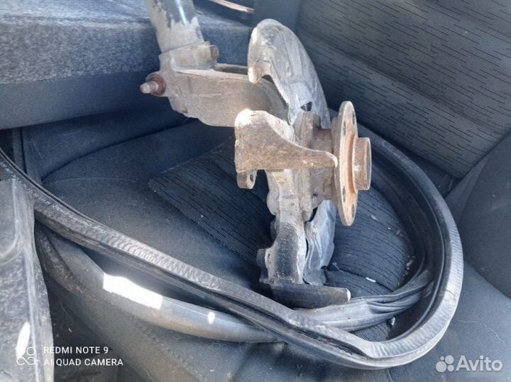 Кулаки поворотные Skoda Octavia A5 2010