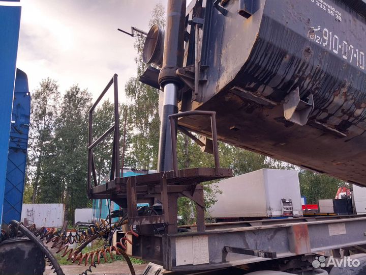 Scania 4-Series с полуприцепом, 2004