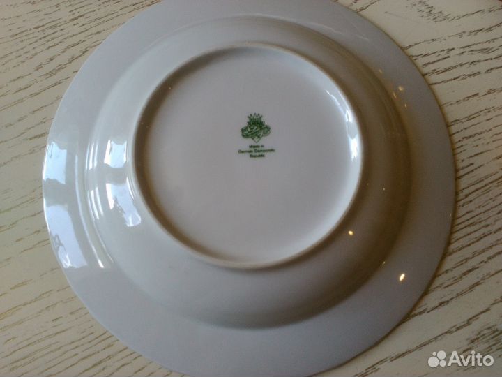 Остатки обеденного сервиза Jlmenau Graf von Henneb