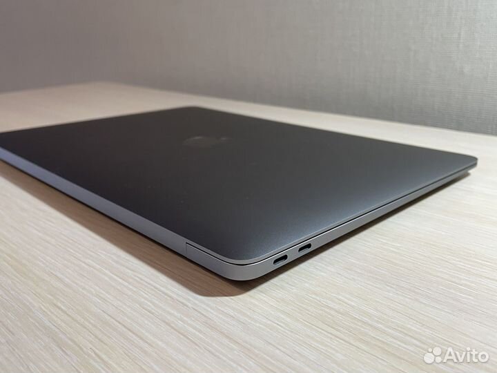 MacBook Air M1 512GB Space Gray