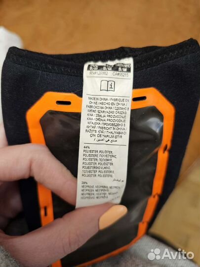 Нарукавник-держатель nike для телефона