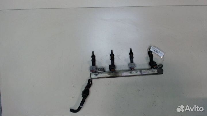 Форсунка топливная Toyota Yaris, 2011