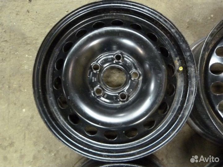 Комплект дисков штампованных R15 VW Jetta 2006-201