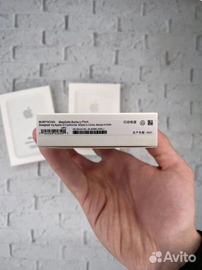 Внешний аккумулятор MagSafe Battery Pack