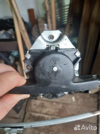 Передний,правый,стеклоподьёмник Дэу нексия