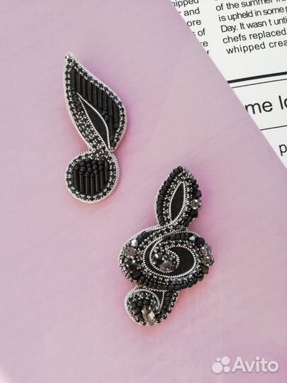 Брошь ручная работа