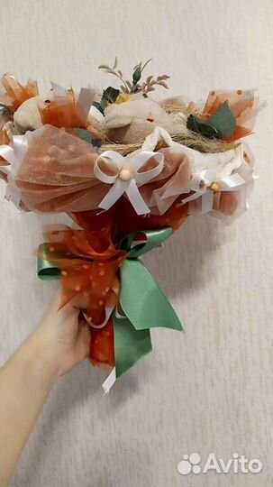 Букет из игрушек