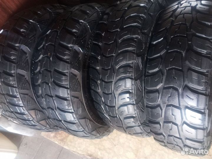 Roadstone Classe Premiere CP321 215/75 R15