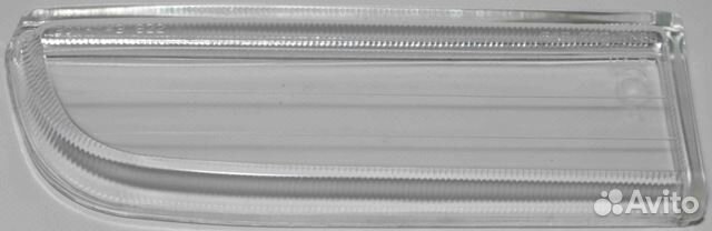 Стекло противотуманной фары правое BMW E38