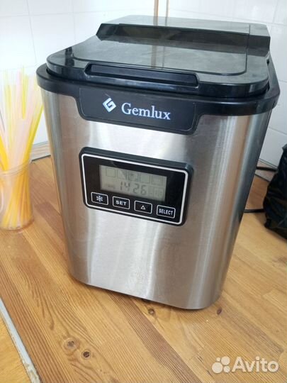 Ледогенератор настольный