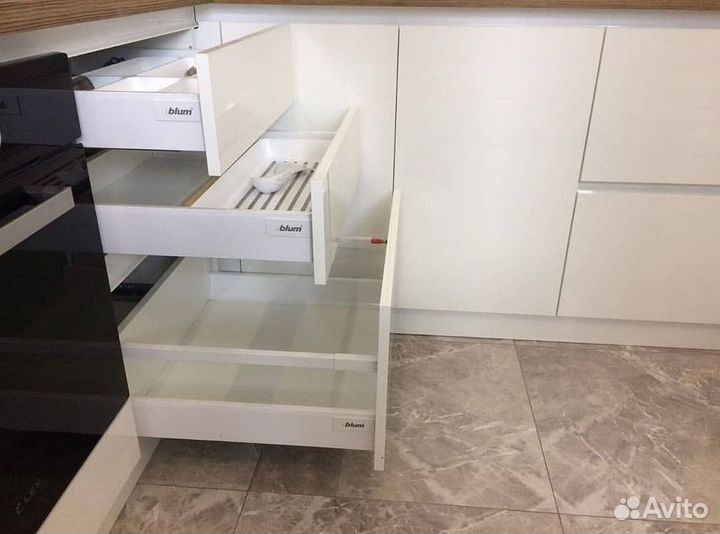 Кухни на заказ. Своё производство