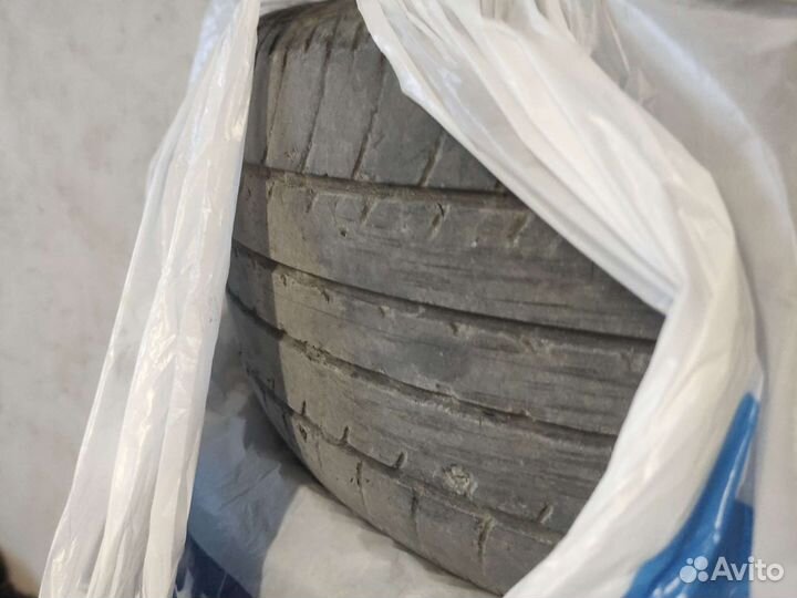 Continental AllSeasonContact 215/60 R16