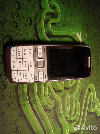 Nokia E52