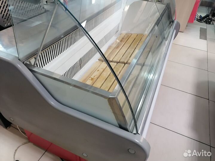 Витрина морозильная 1,5 метра