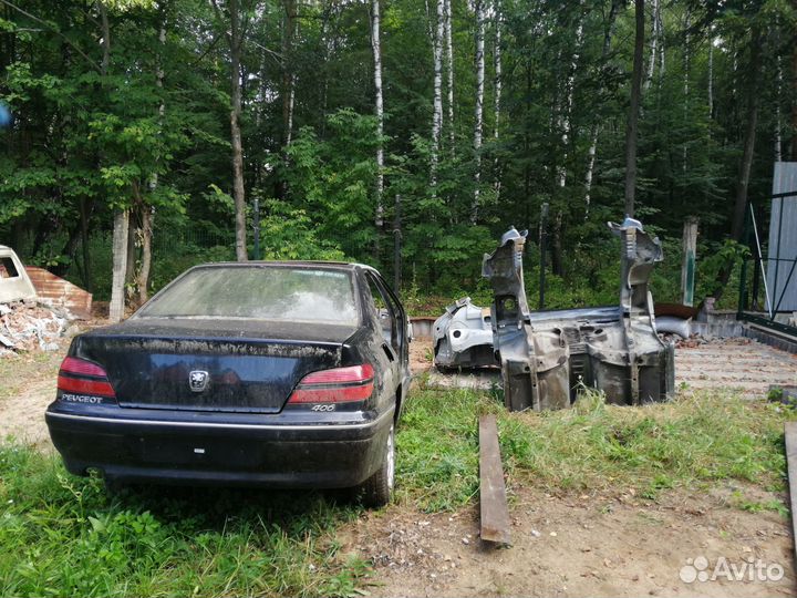 Задняя часть кузова