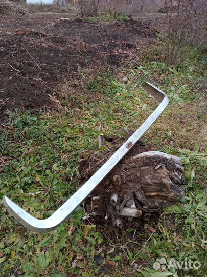 Задний бампер бу