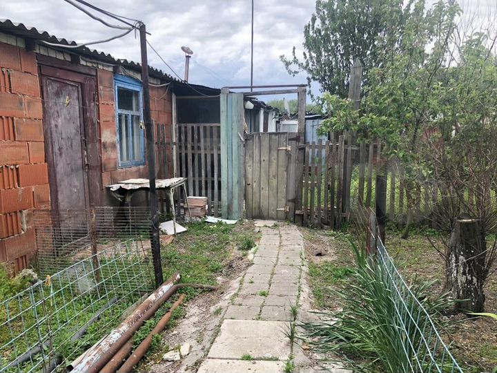 Дом 37 м² на участке 1,5 сот.