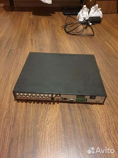 Цифровой видеорегистратор polyvision