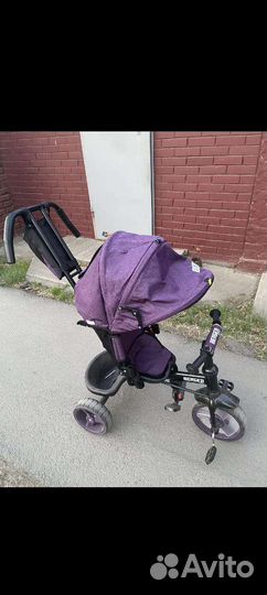 Детский велосипед с ручкой