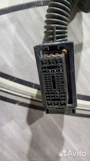 Проводка двери коса Hyundai solaris 2 Лев