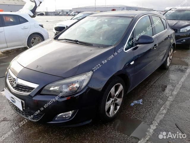 Крепление бампера переднее opel astra J 2010