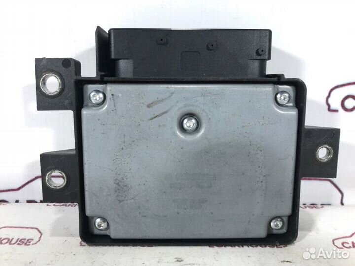 Блок управления стояночным тормозом Volkswagen