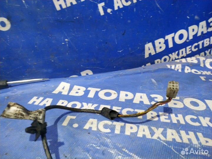 Проводка двери Ваз Лада Калина седан 11183 2010