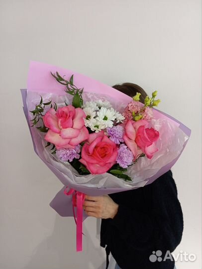 Букет малиновые розы Доставка цветов и букетов