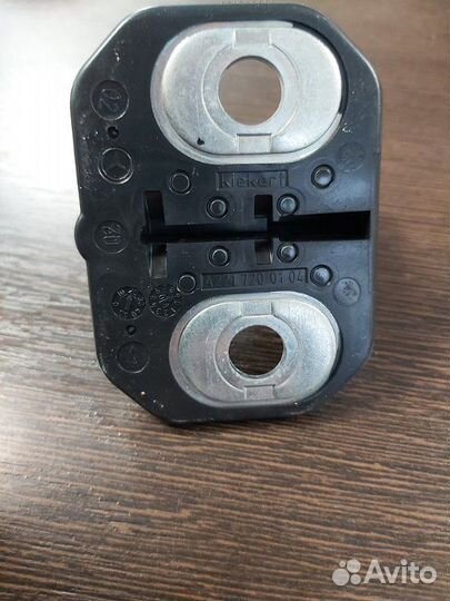 Петля двери Mercedes S 500 4Matic W221 273 968