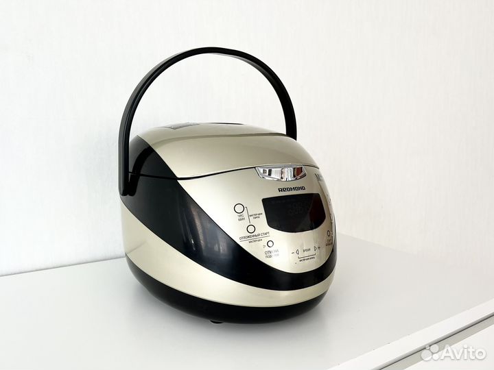 Мультиварка Redmond RMC-M150