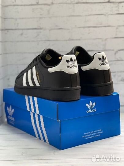 Кроссовки Adidas Superstar