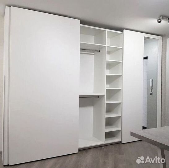 Шкаф-купе/ Шкаф