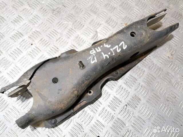 Рычаг задний нижний правый S500 221