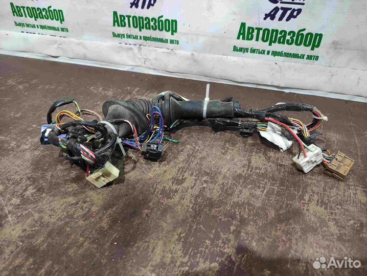 Проводка двери перед лев. Mitsubishi Lancer 10