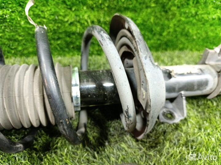 Стойка передняя правая Chevrolet Cruze J300 F18D4