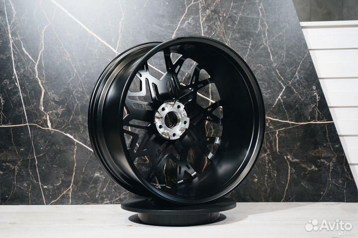 Кованные диски R22 Audi Allroad