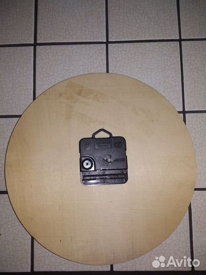 Часы настенные в стиле винтаж