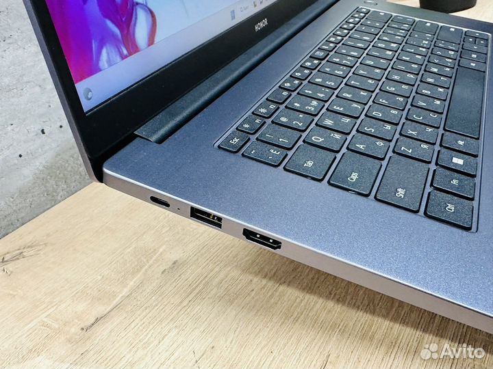 Новый Honor MagicBook 15 Ryzen 5 5500U/16 RAM/512