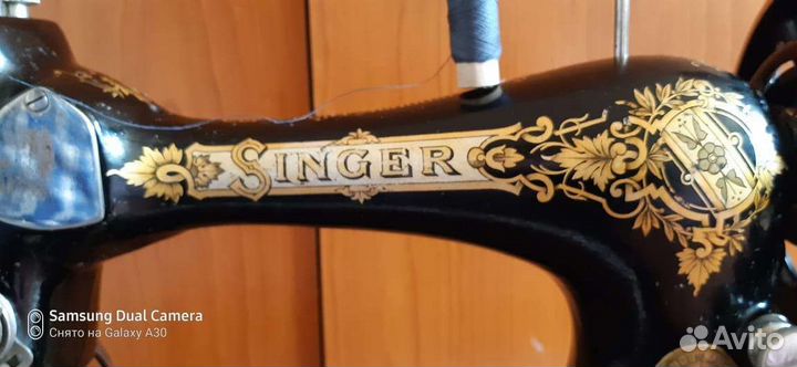 Швейная машина Singer
