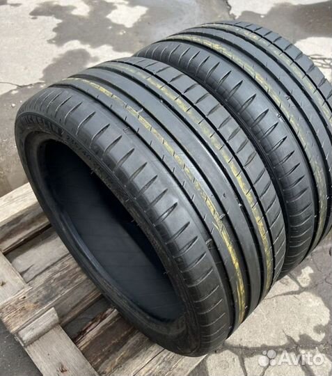 Michelin Pilot Sport 4 235/40 R18