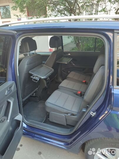 Volkswagen Touran 1.6 AMT, 2019, 238 000 км